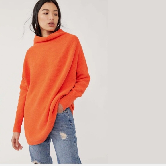 NWT Free People Ottoman Slouchy Tunic Sweater - Picture 1 of 13